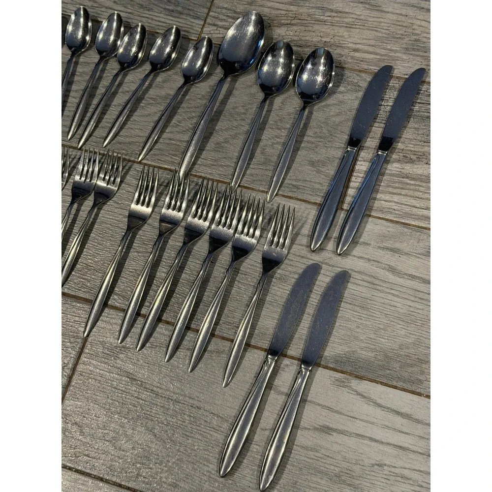 Oneida Flatware Set 1881 Rogers 29 pc Stainless Steel Silverware Set MCM Vintage